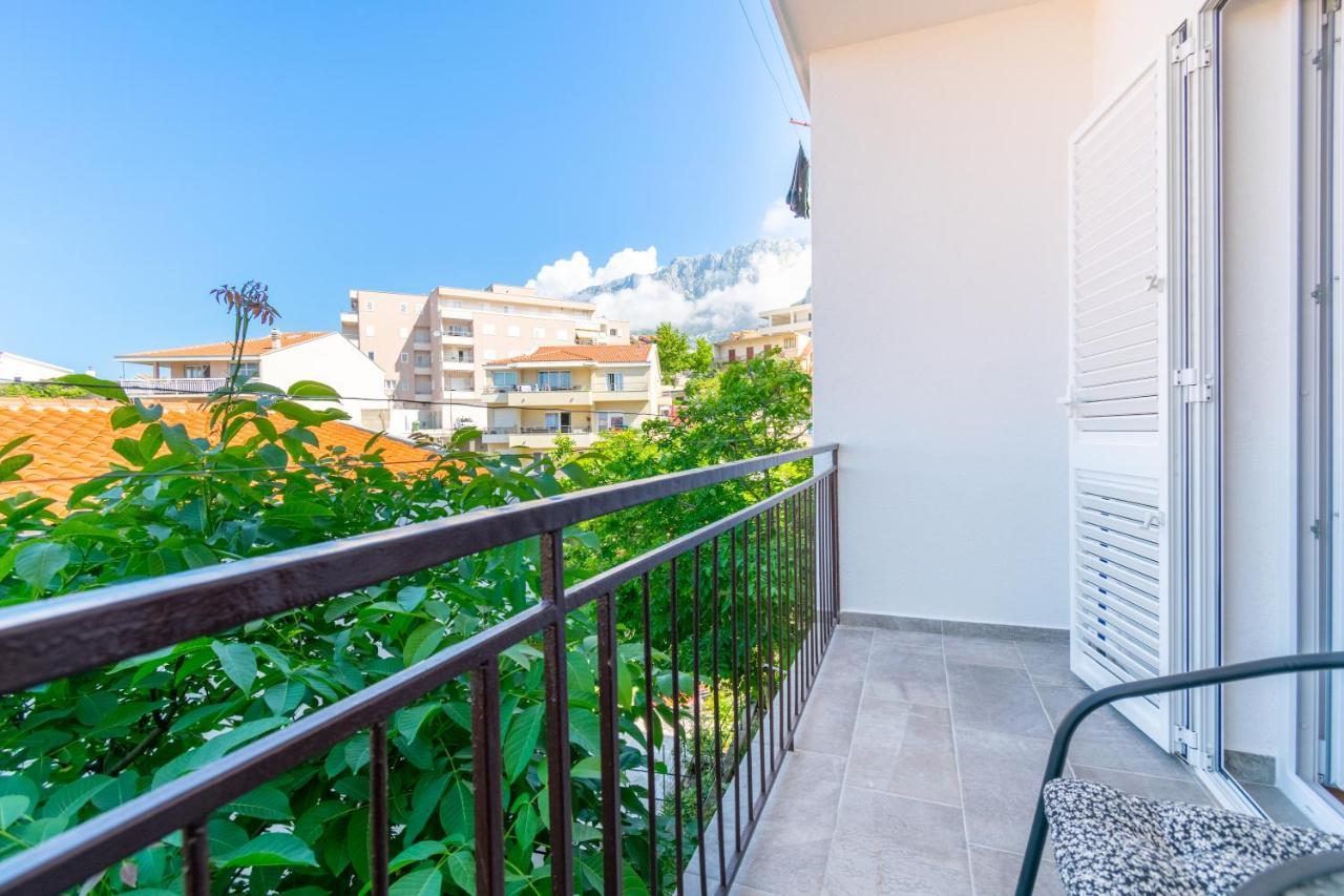 Apartmani Zora Макарска Экстерьер фото